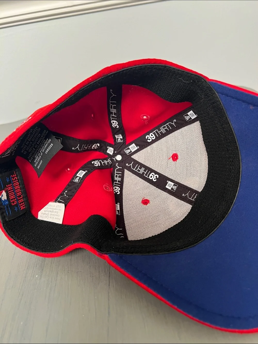 Phillies Kids Baseball Cap with White 'P' Logo